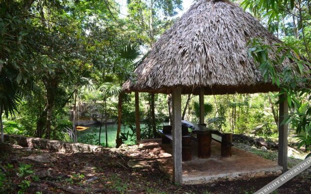 Cenote Popol Vuh