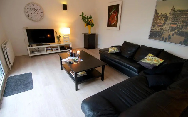 Holiday Home De Zuwe - Loosdrecht