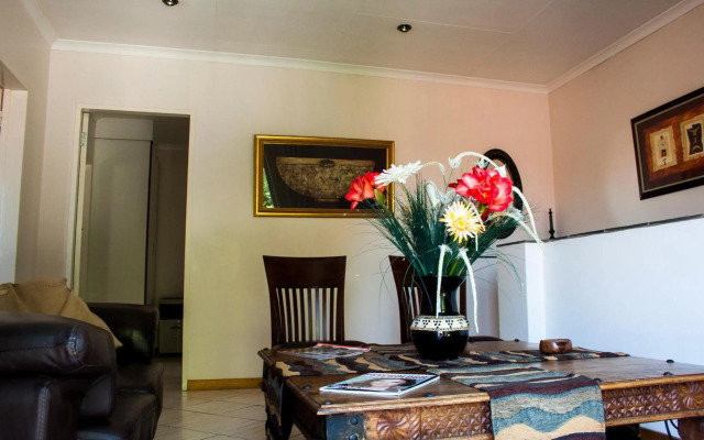 Apartment at 34 Columbine Avenue