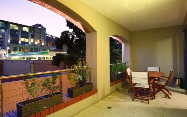 Afribode Rockwell Apartments