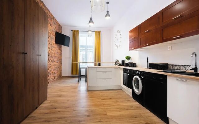 SquadGoals House - Fragola Apartments