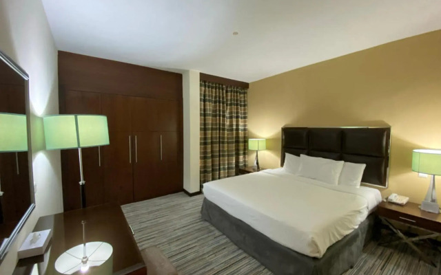 Phoenix Plaza Hotel Apartments