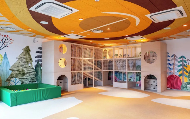 Hotel GLAR Conference & SPA