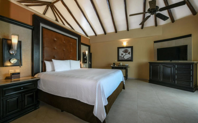 El Dorado Casitas Royale 