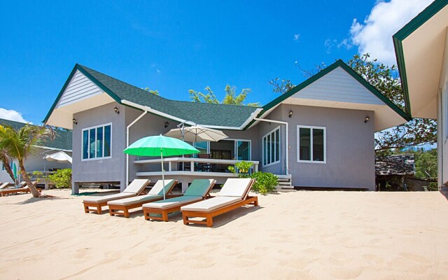 Interstellar Beachfront Villa B