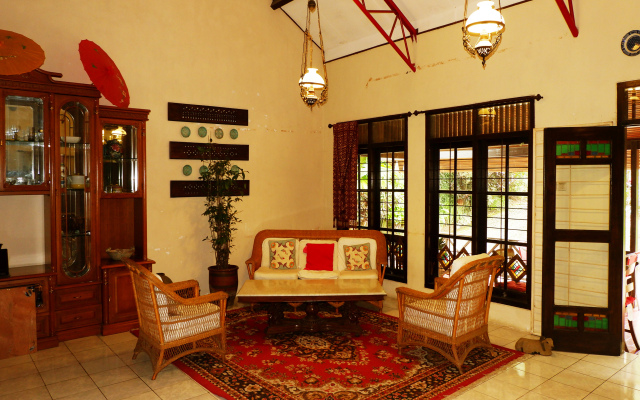 FabHotel Casa De Royale