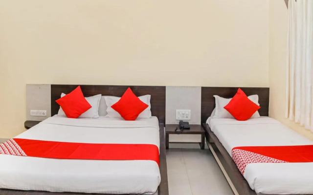 OYO 35702 Hotel Baba Sai