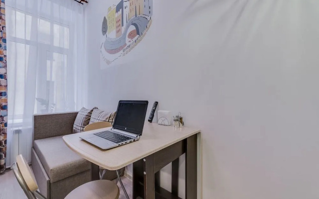 Piter Palace Emerald Apartments