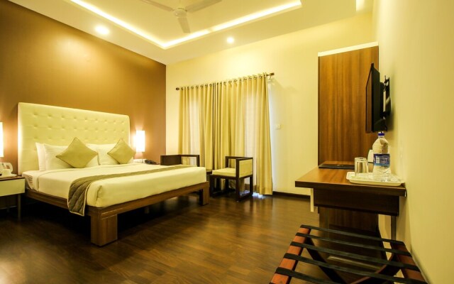 OYO 8045 Crest Hotel