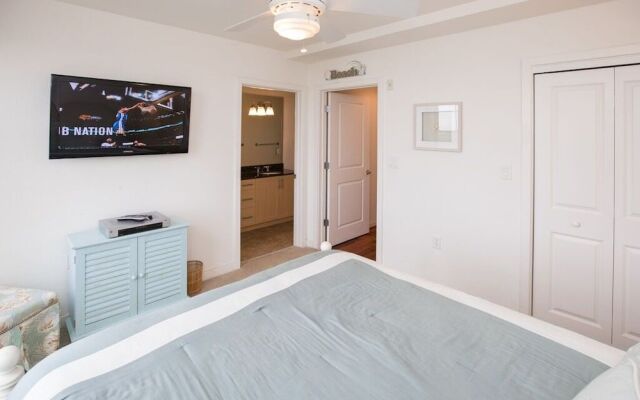 B128 Fanta Sea by RedAwning