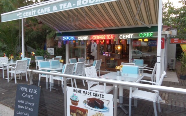 Cerit Hotel