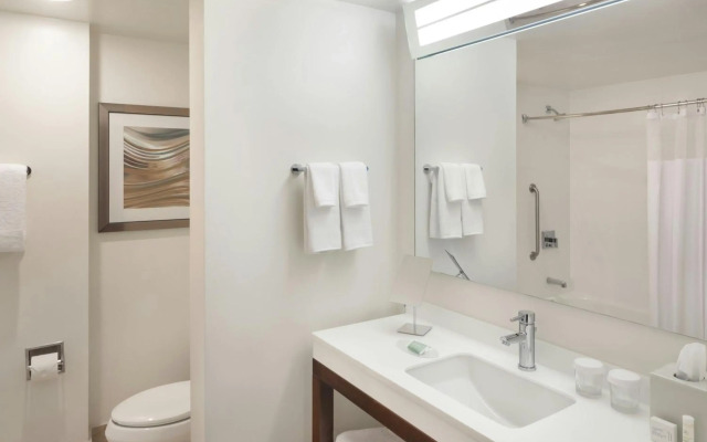 Courtyard by Marriott Miami Dadeland