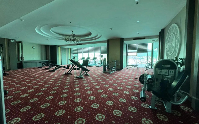 Royal Apartment in Muong Thanh