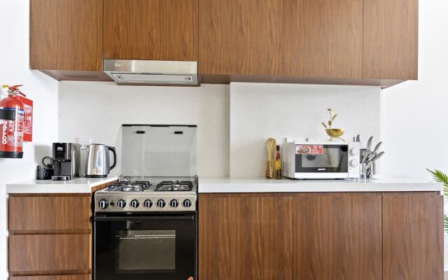 WelHome - Incredible Waterfront Apt With Mesmerizing views