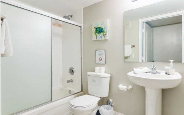 Amazing 3 BR Apartment At Brickell