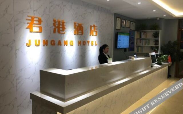 Sanhe Jungang Hotel