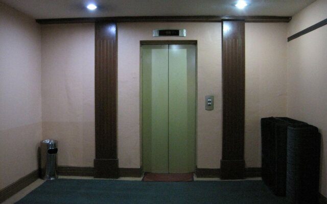 City Travel Hotel