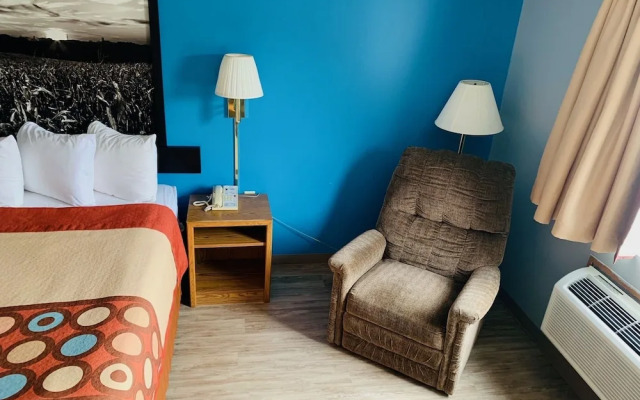 Super Star Inn & Suite Lincoln Crete