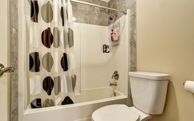 Beautiful Rodee Homestay -west Kelowna