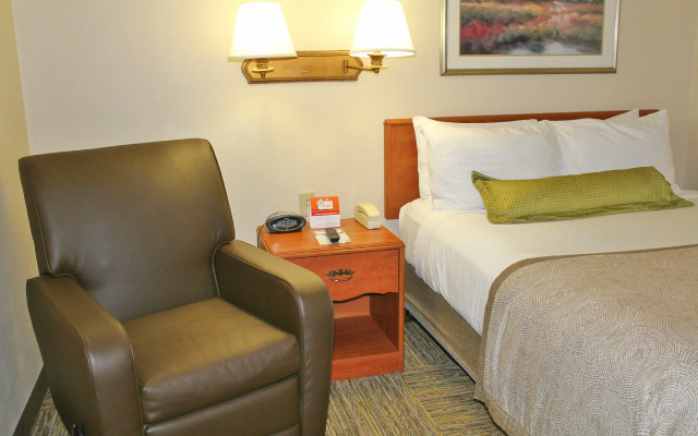 Candlewood Suites - Syracuse Airport by IHG