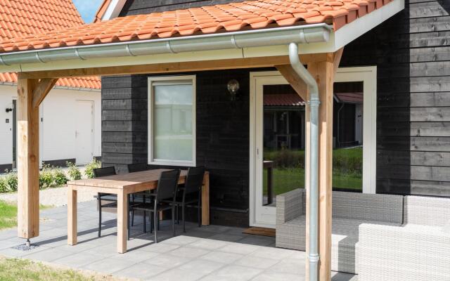 Modern Holiday Home in Scherpenisse With Garden