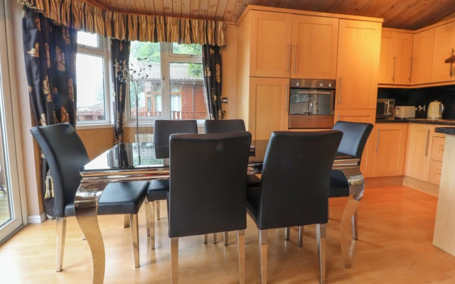 Borwick Heights 6