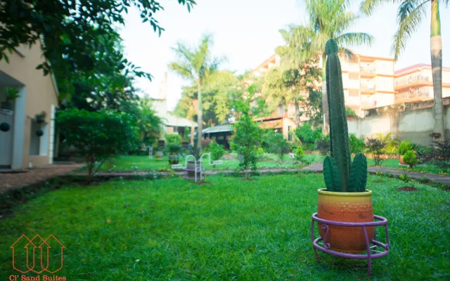 Ci'Sand Suites Hotel