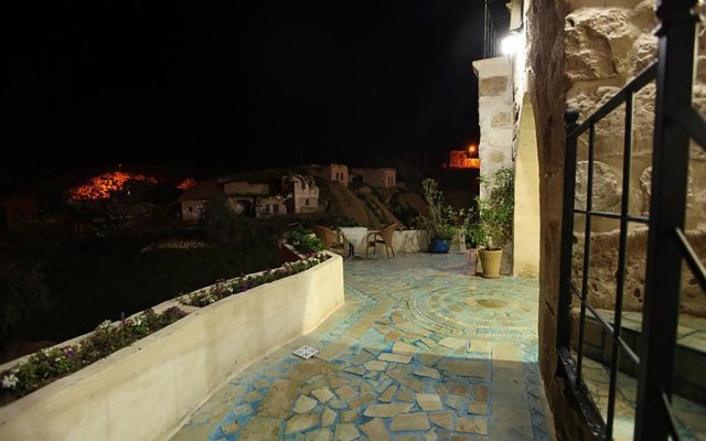 Larina Cave Otel