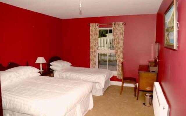 The Gate Lodge Cannaway House