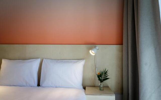 Melt Guest House