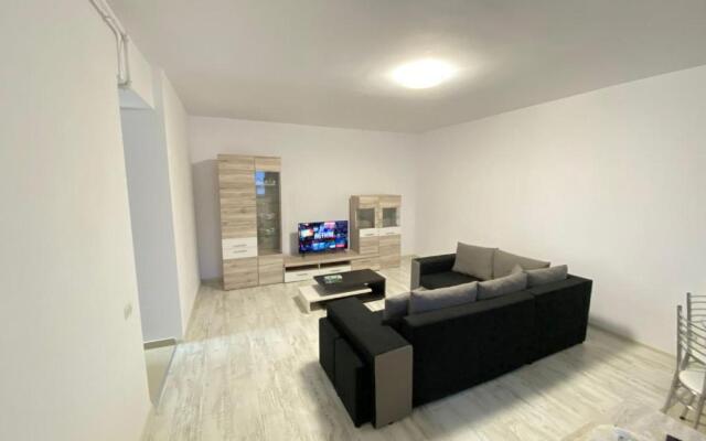 M&M Relax Apartment 3