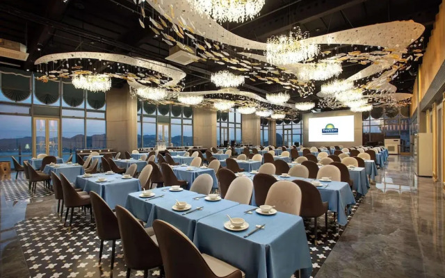 Days Inn by Wyndham Shantou Jinping