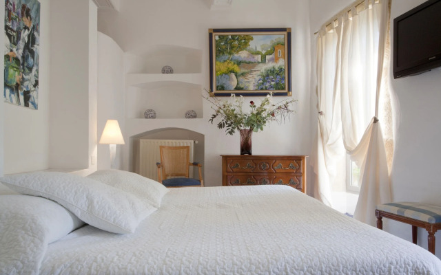 Hostellerie Le Castellas