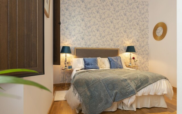 Apartamentos Suites San Jerónimo 17