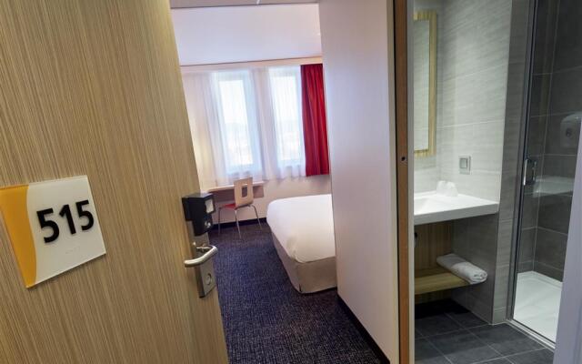 Kyriad ECO - Clermont Ferrand Estaing