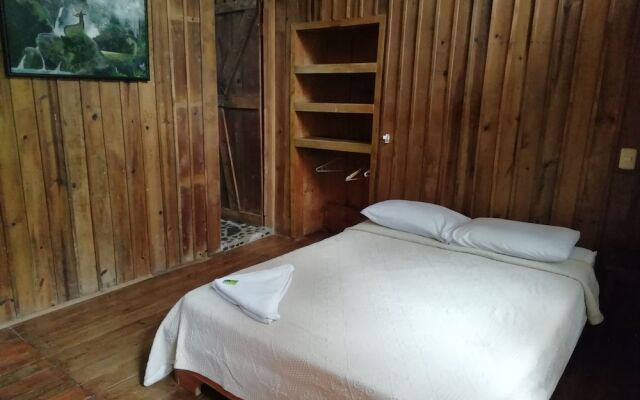 Hotel Brunka Lodge