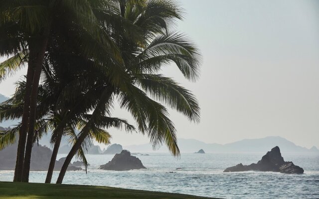 Four Seasons Resort Tamarindo