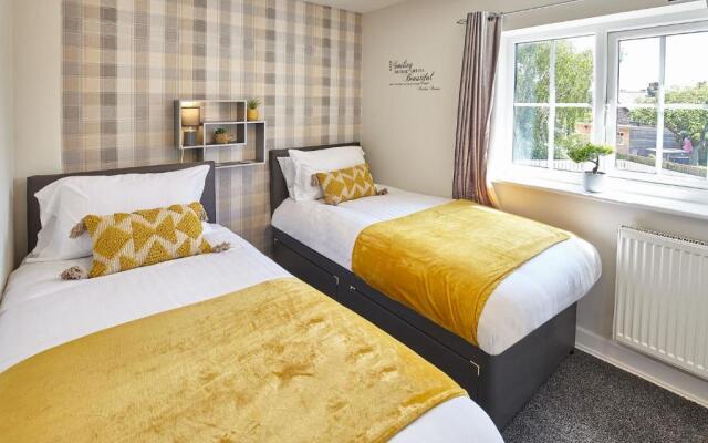 Host Stay Overcarr House