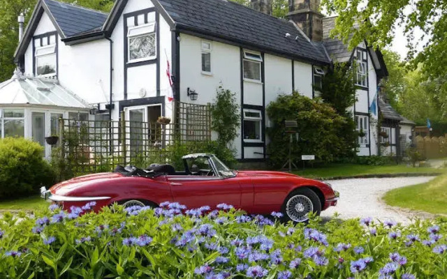 Tudor House