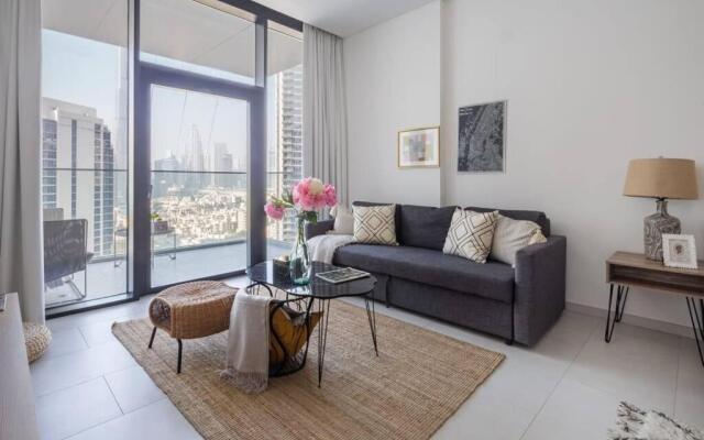 Frank Porter - Marquise Square