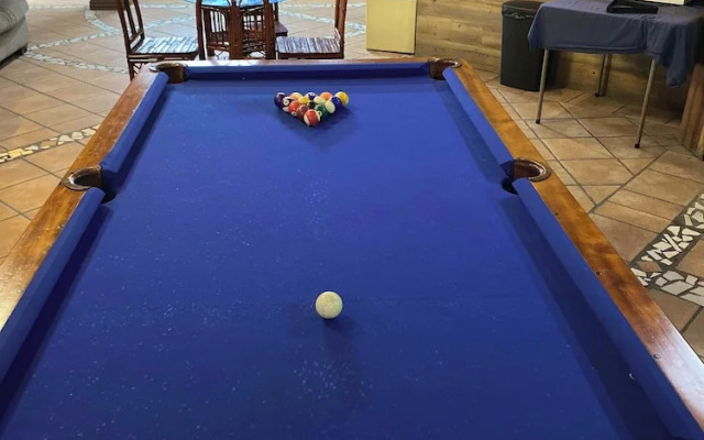 Alajuela Backpackers Airport Hostel