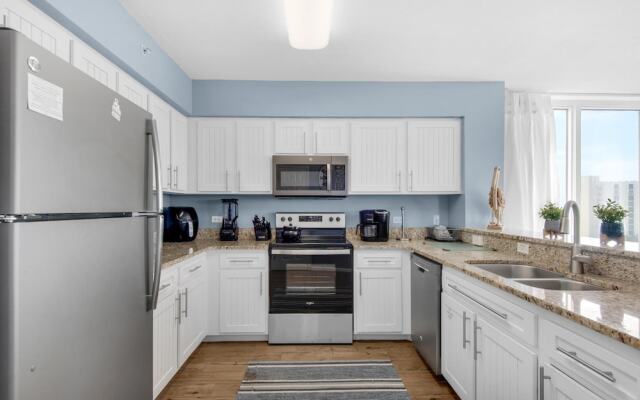 Pelican Beach Terrace 807