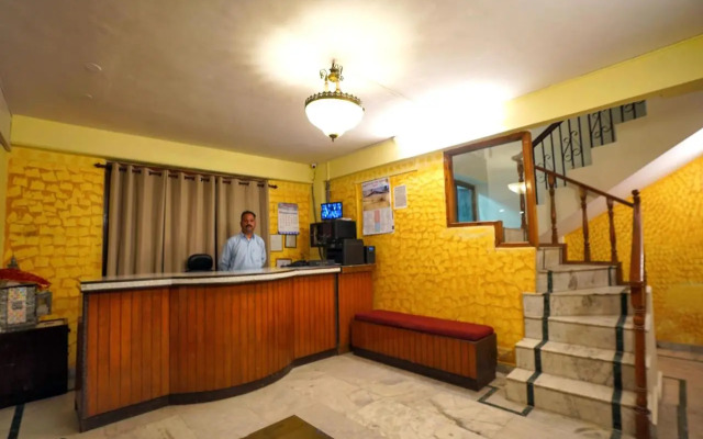 Hotel Atithi Mall Road