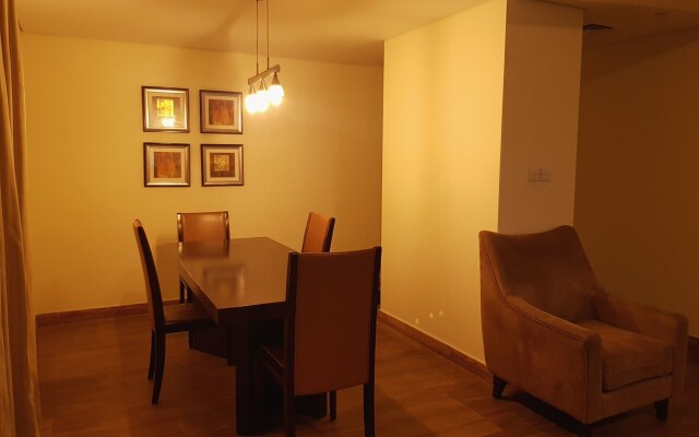 Tulip Creek Hotel Apartments