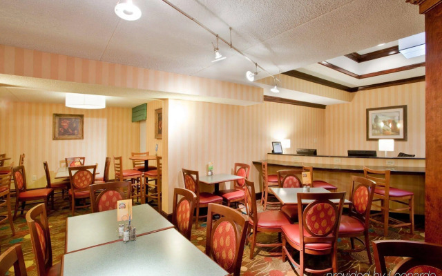 Holiday Inn Express Danville by IHG