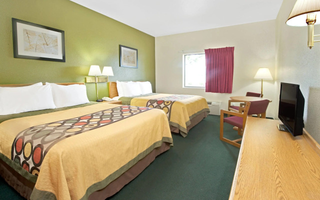 Super 8 by Wyndham Bonne Terre