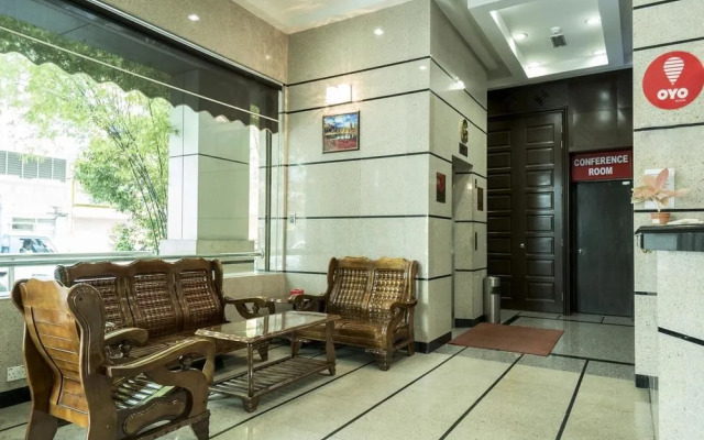 OYO 244 Family Hotel