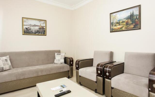 Grand Family Apartments