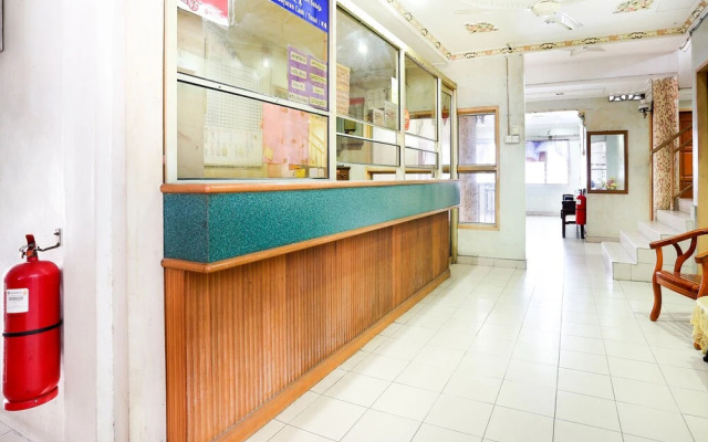 SPOT ON 89626 Hotel Dinar