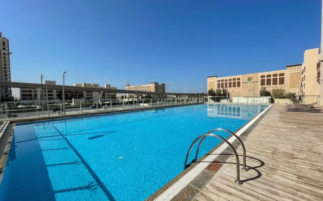 Tranquil Studio With Unmatched Ocean Views in Palm